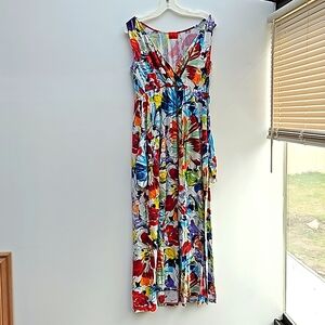 Size xl colorful dress with pockets